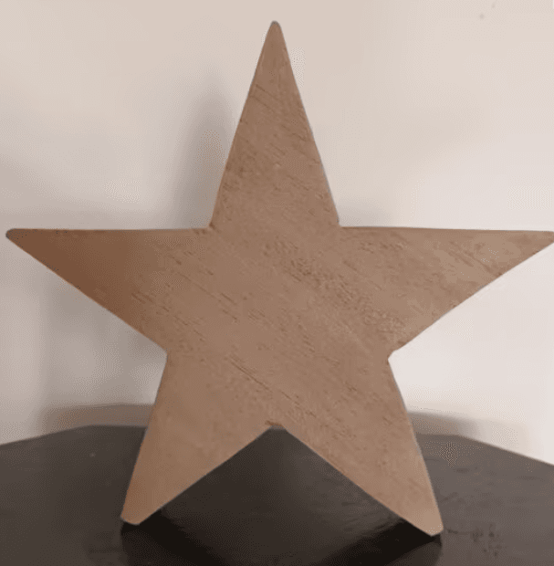 Étoile en bois à poser