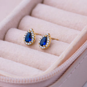 Boucles d'oreilles clous en zircon